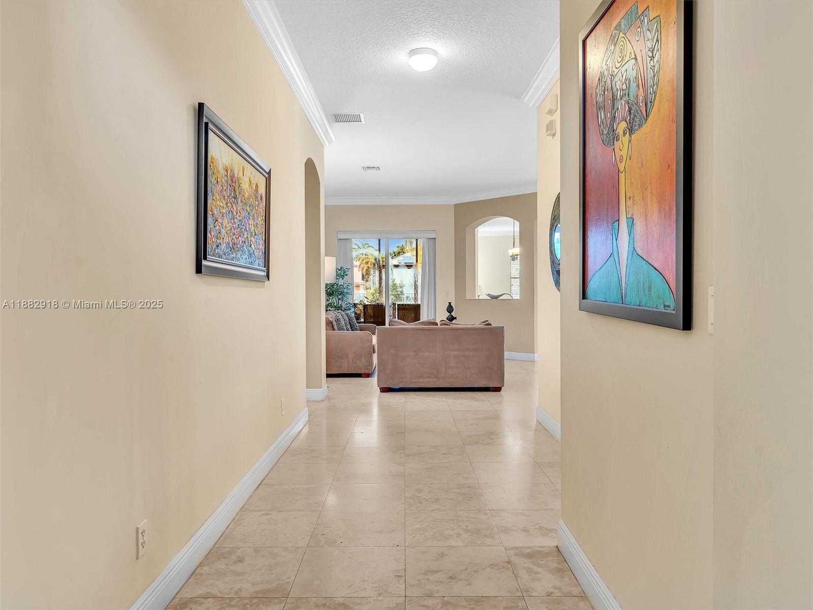 Small Image of 19222 CRYSTAL ST, Weston Number 6