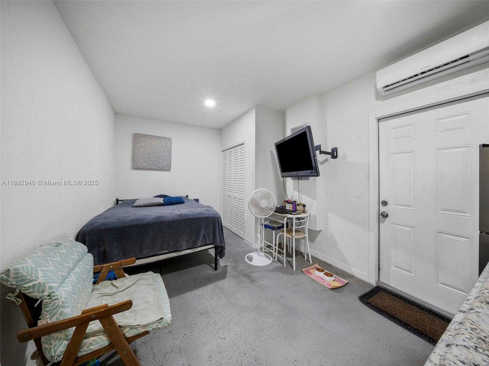 Small Image of 13344 SOUTH WEST 252 LANE, Homestead Number 35