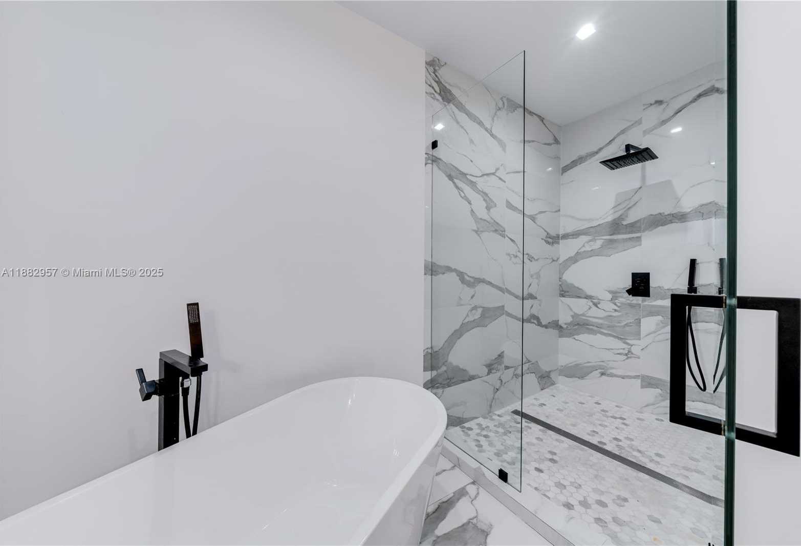 Small Image of 4301 NORTH WEST 6TH AVE, Miami Number 16