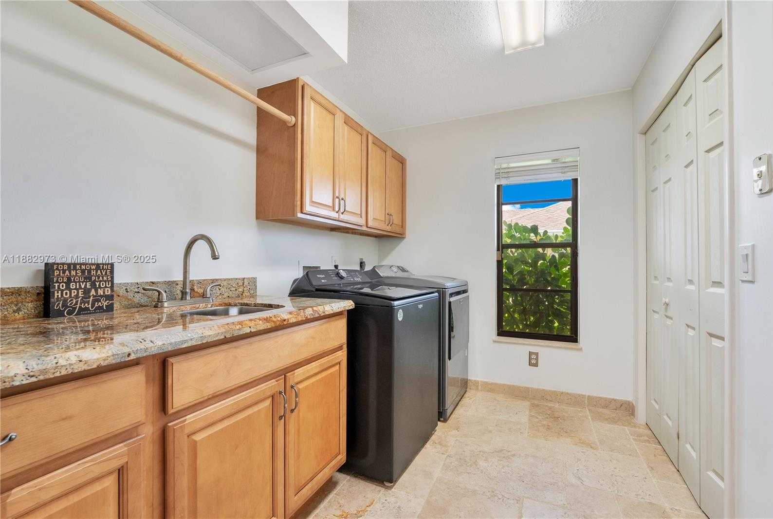 Small Image of 7104 SOUTH EAST BUNKER HILL DR, Hobe Sound Number 24