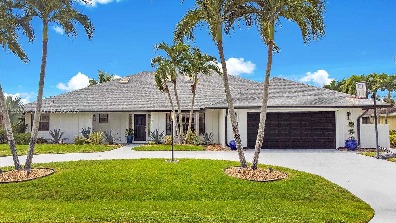Small Image of 7104 SOUTH EAST BUNKER HILL DR, Hobe Sound Number 40