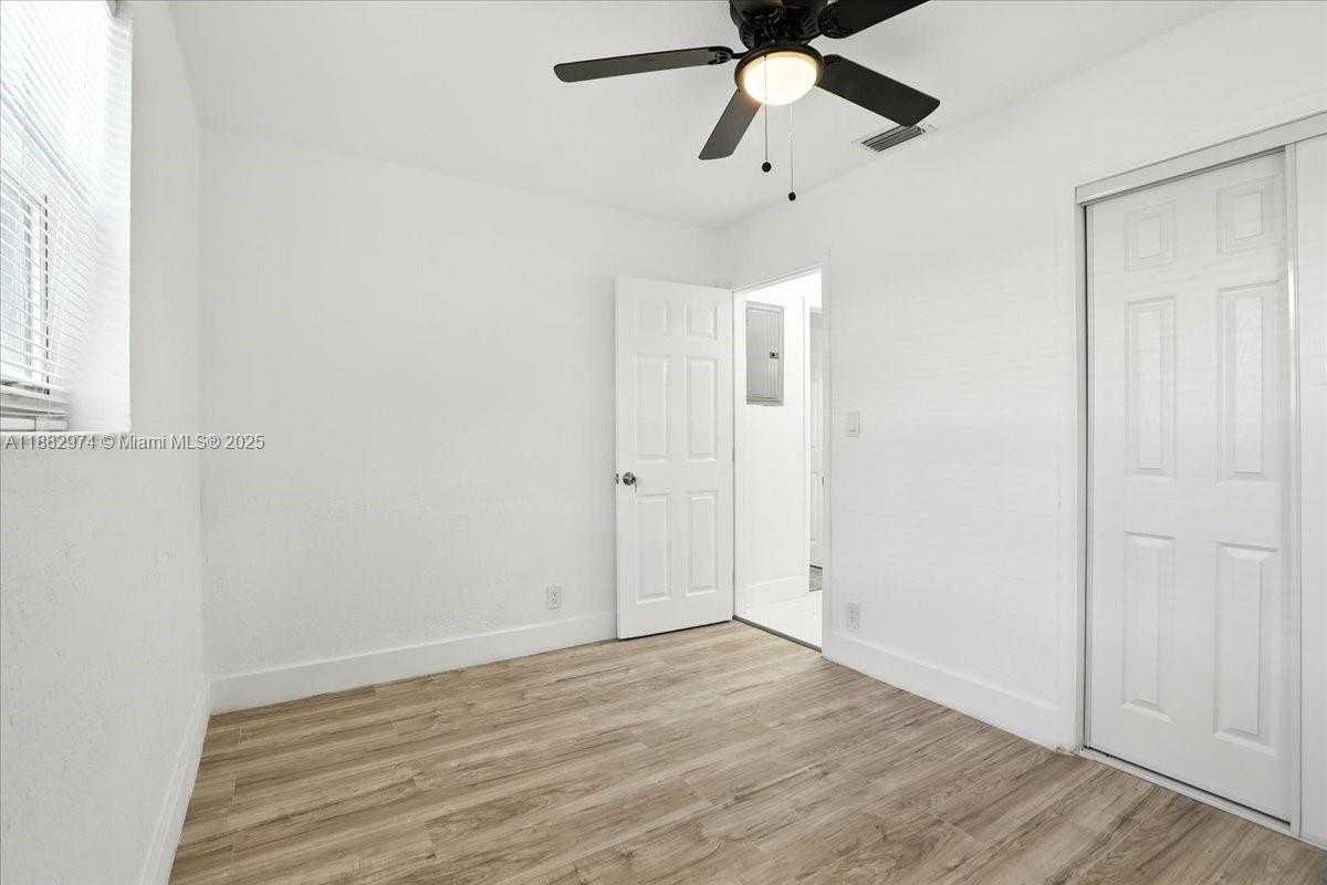 Small Image of 9207 SOUTH WEST 49TH PL, Cooper City Number 28
