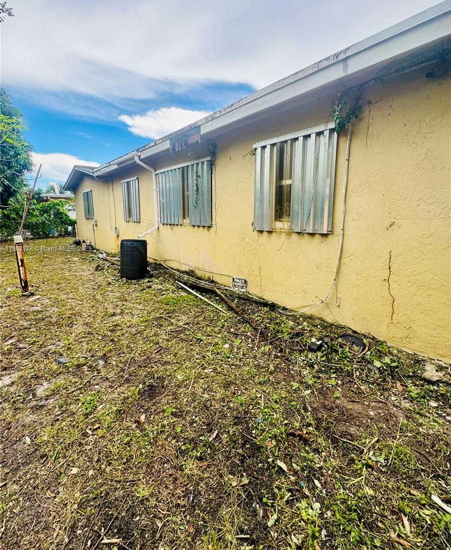Small Image of 4771 NORTH WEST 20TH ST, Lauderhill Number 20