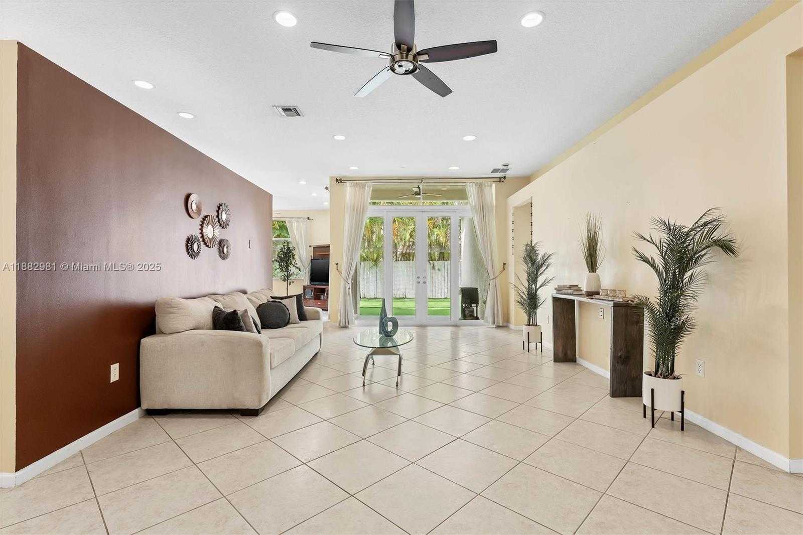 Small Image of 5266 SOUTH WEST 158TH AVE, Miramar Number 11