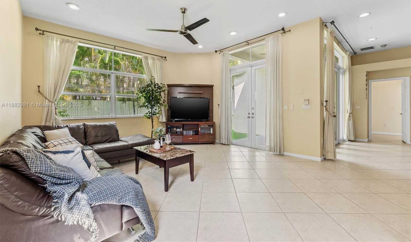 Small Image of 5266 SOUTH WEST 158TH AVE, Miramar Number 17