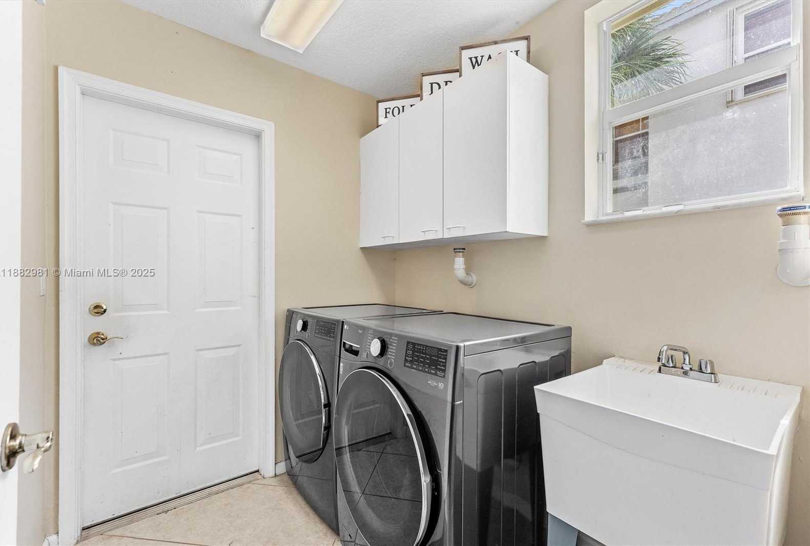 Small Image of 5266 SOUTH WEST 158TH AVE, Miramar Number 21