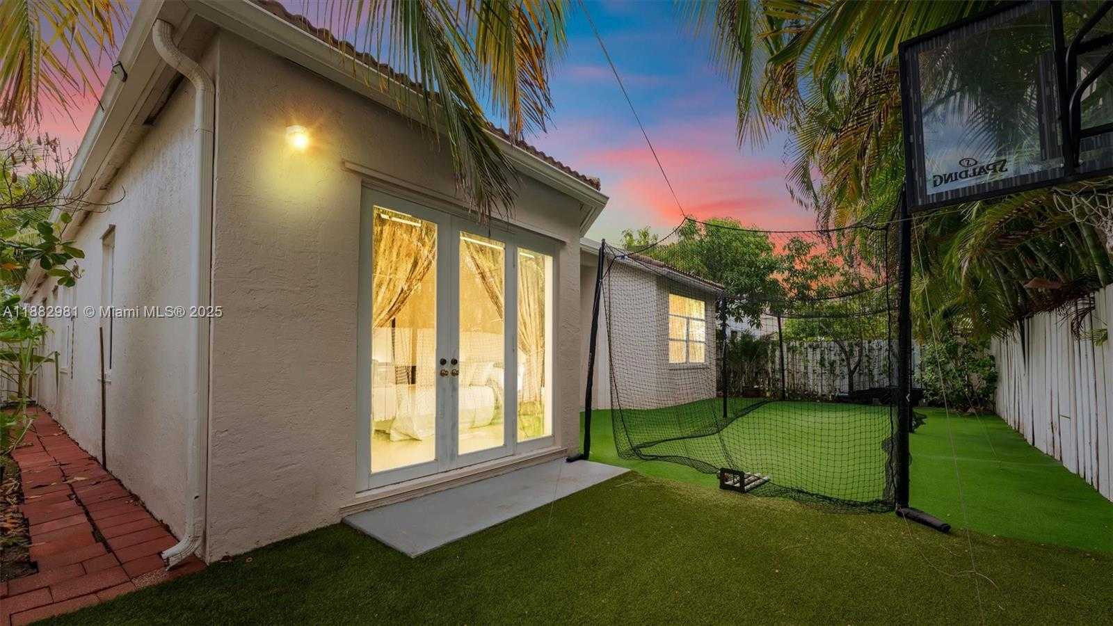 Small Image of 5266 SOUTH WEST 158TH AVE, Miramar Number 22