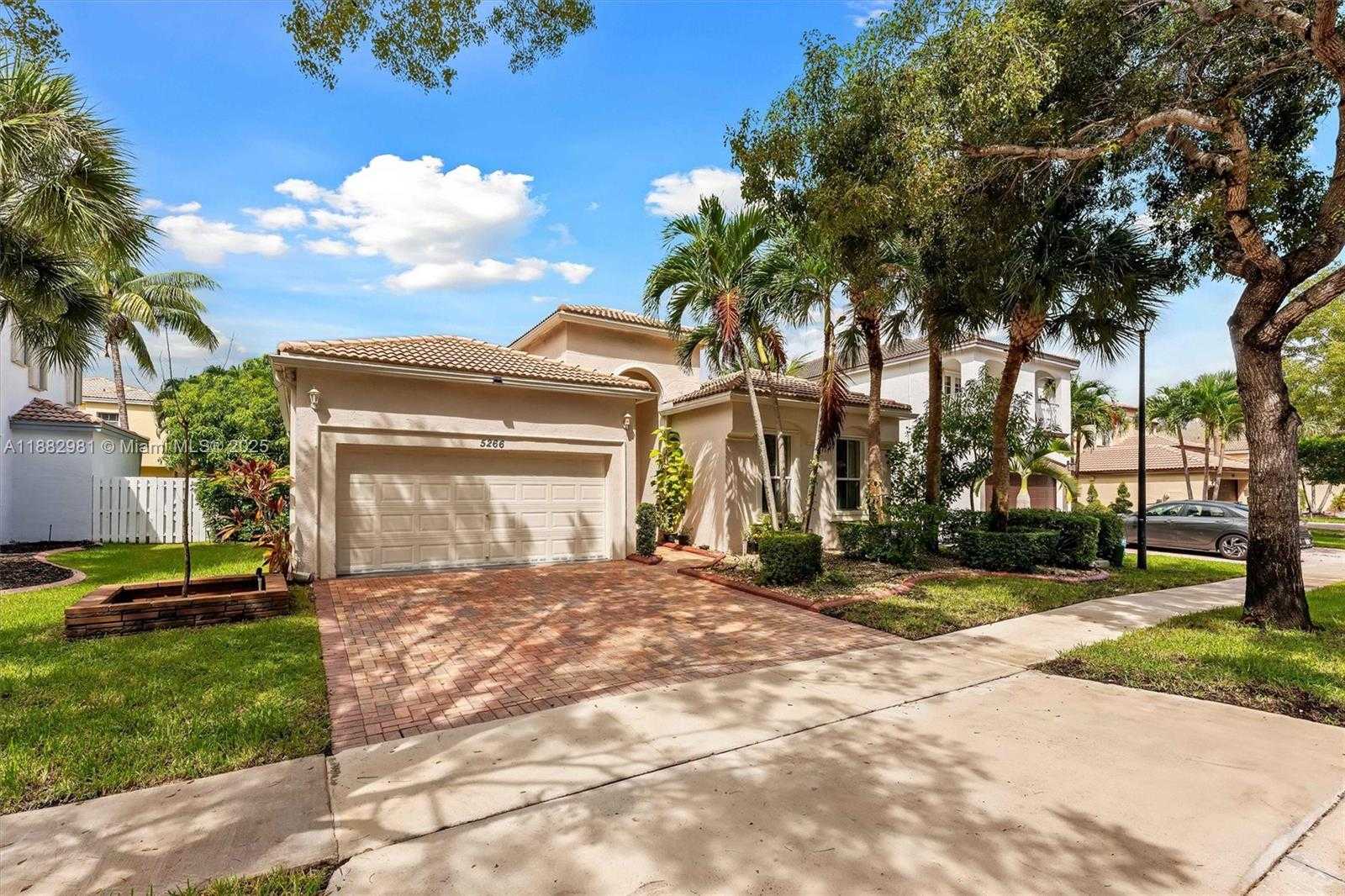 Small Image of 5266 SOUTH WEST 158TH AVE, Miramar Number 26