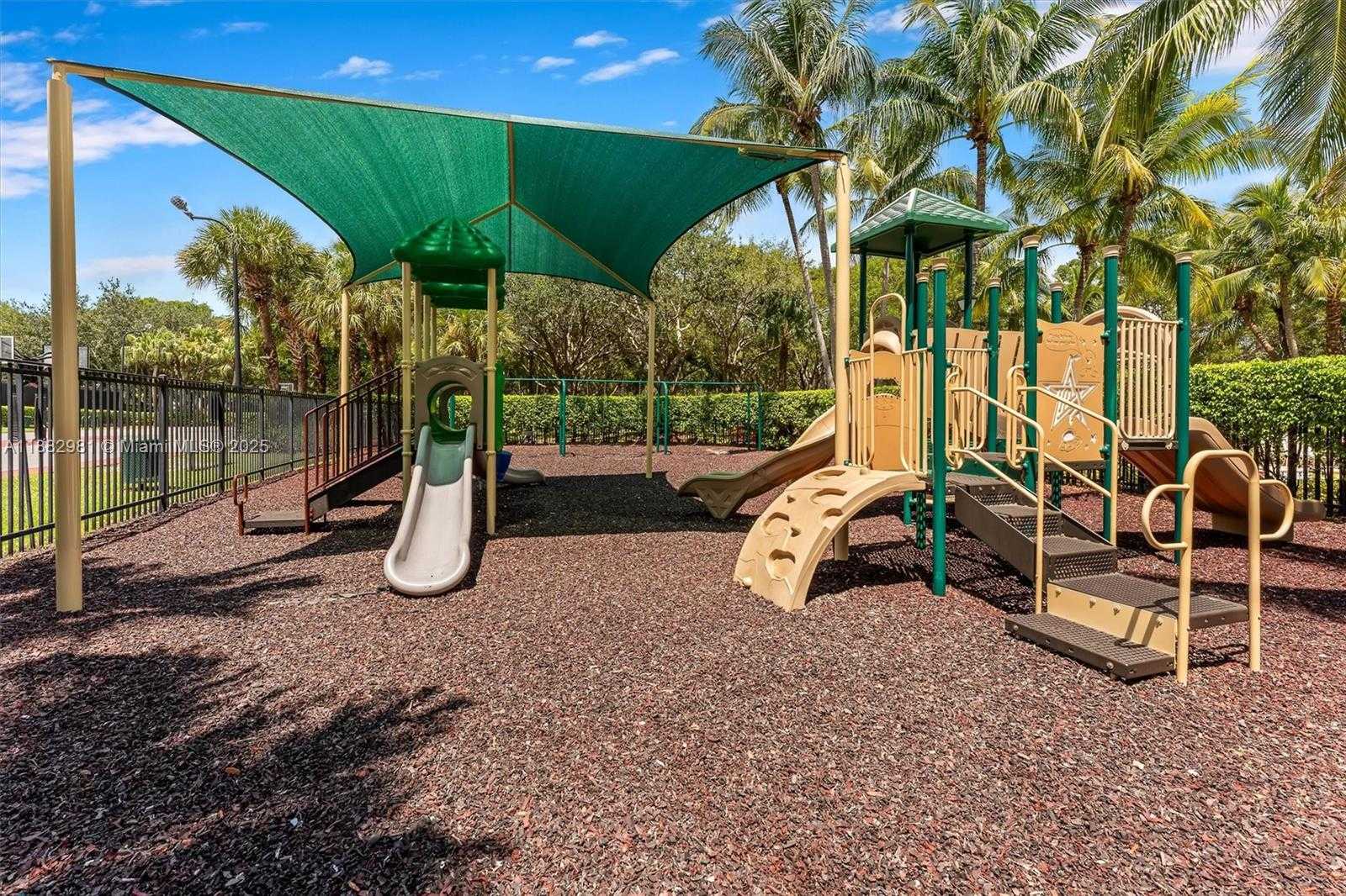 Small Image of 5266 SOUTH WEST 158TH AVE, Miramar Number 39
