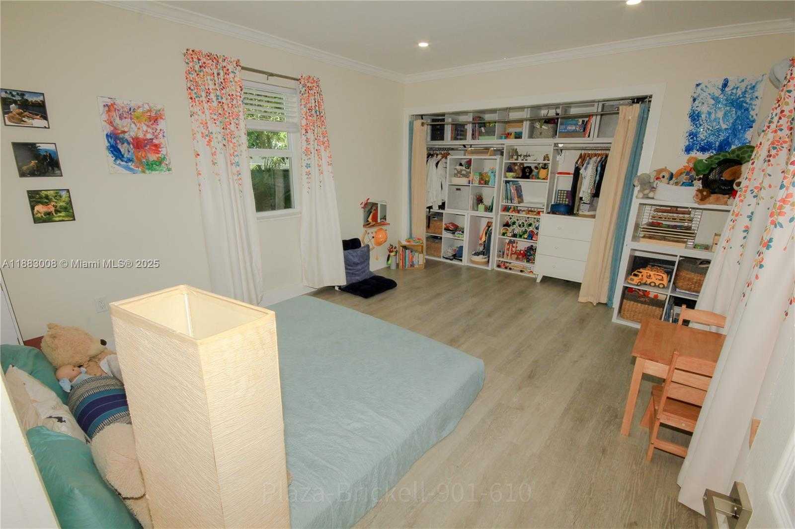 Small Image of 2754 SOUTH WEST 36TH AVE, Miami Number 15