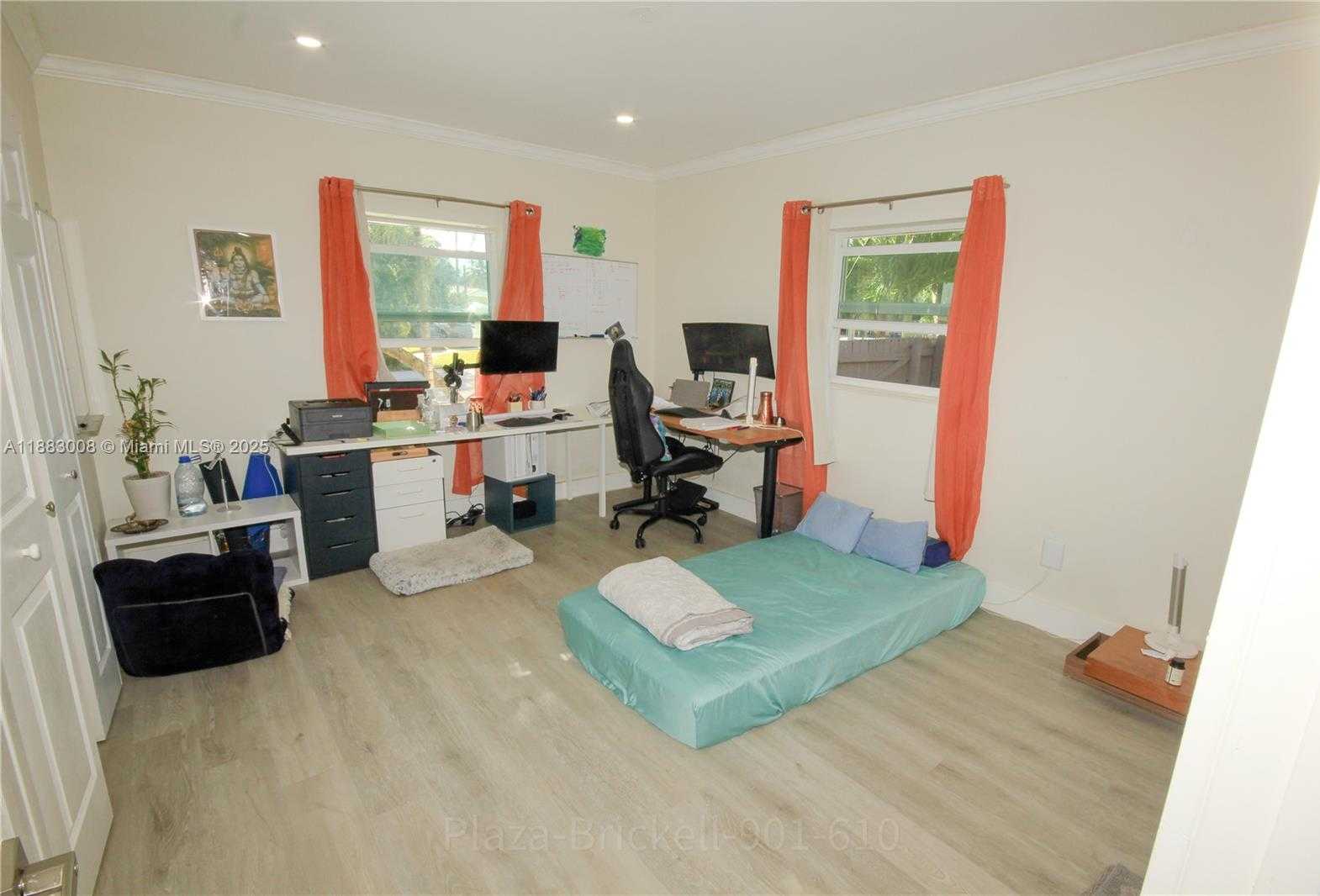 Small Image of 2754 SOUTH WEST 36TH AVE, Miami Number 22