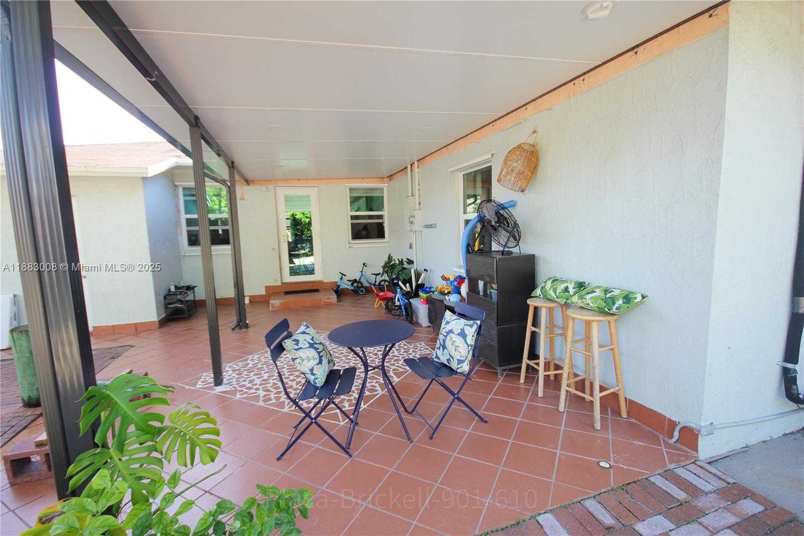 Small Image of 2754 SOUTH WEST 36TH AVE, Miami Number 23