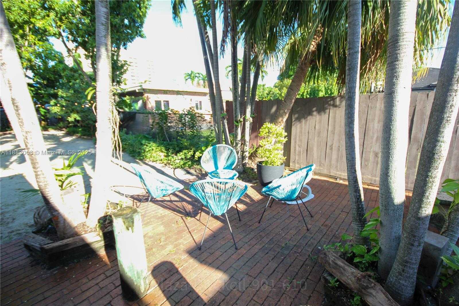 Small Image of 2754 SOUTH WEST 36TH AVE, Miami Number 26