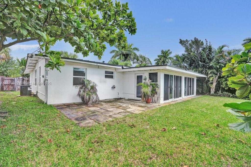 Small Image of 2512 GULFSTREAM LN, Fort Lauderdale Number 31