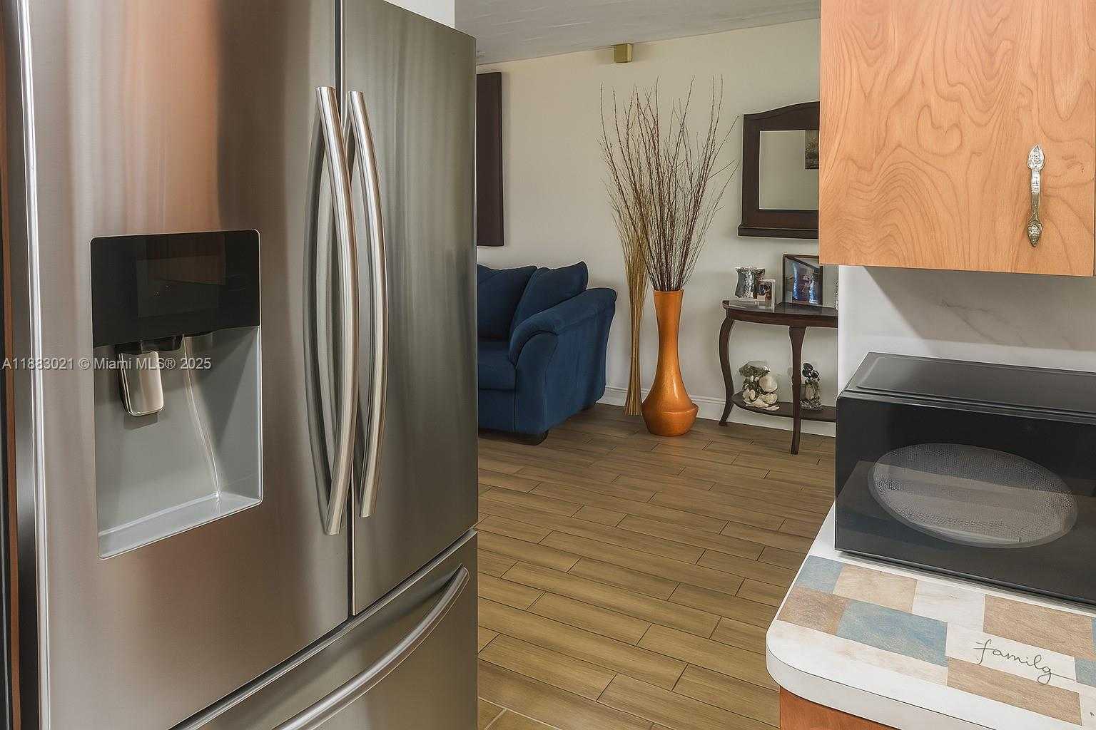 Small Image of 3770 NORTH WEST 8TH PLACE, Lauderhill Number 14