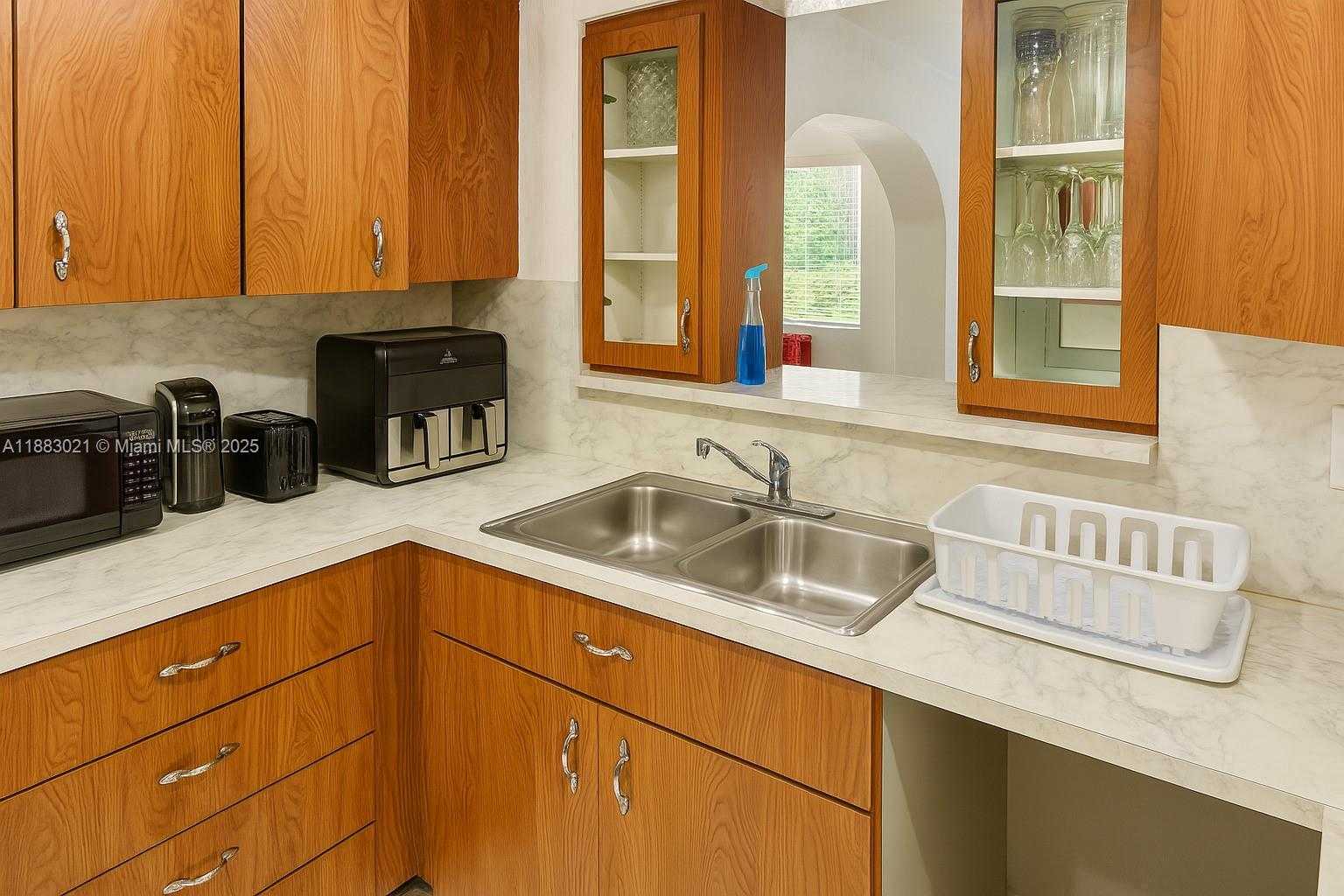 Small Image of 3770 NORTH WEST 8TH PLACE, Lauderhill Number 15