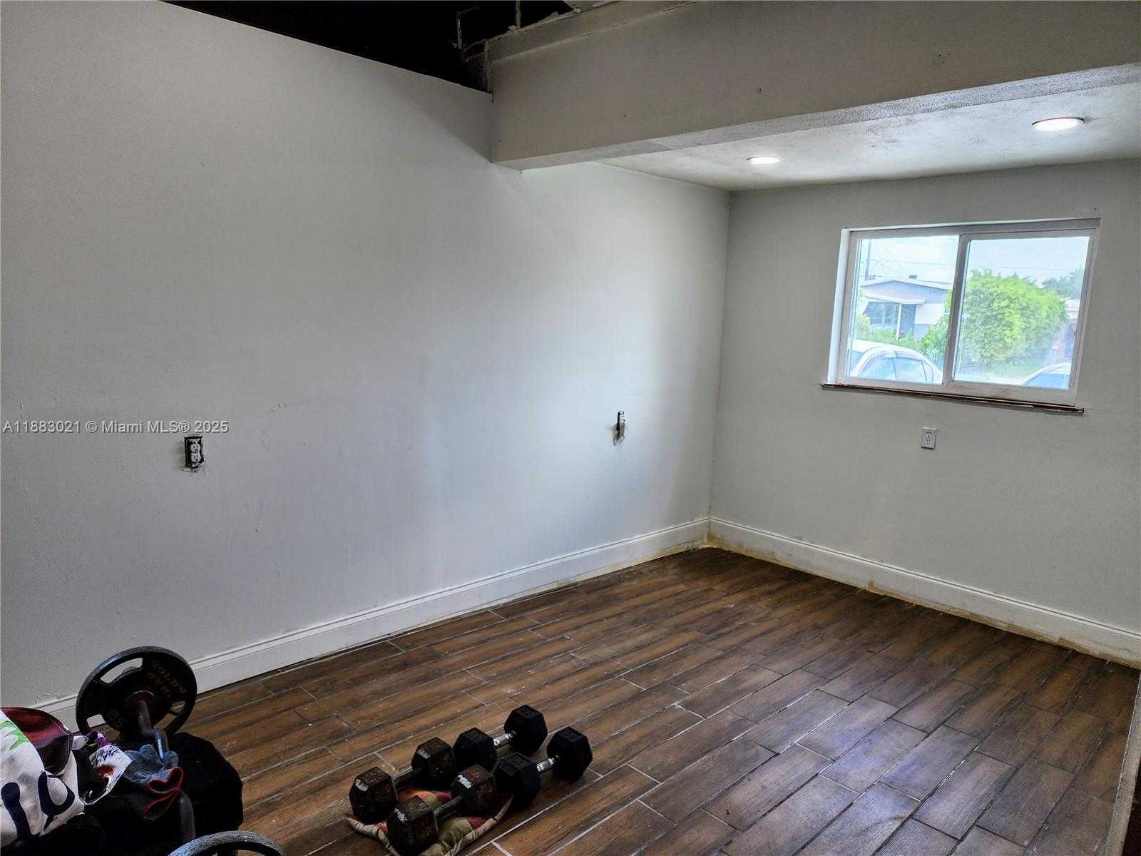 Small Image of 3770 NORTH WEST 8TH PLACE, Lauderhill Number 31