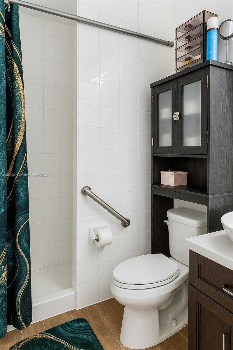 Small Image of 3770 NORTH WEST 8TH PLACE, Lauderhill Number 8