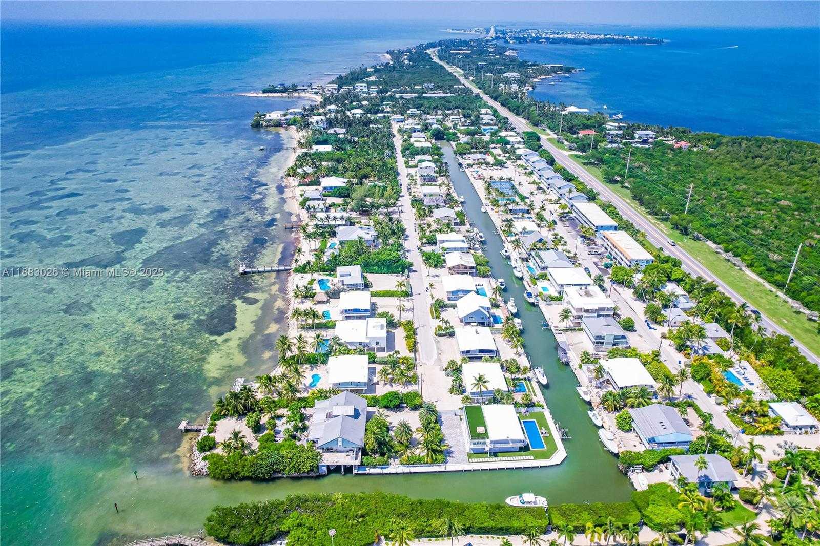 Small Image of 126 COLUMBUS DR, Islamorada Number 13