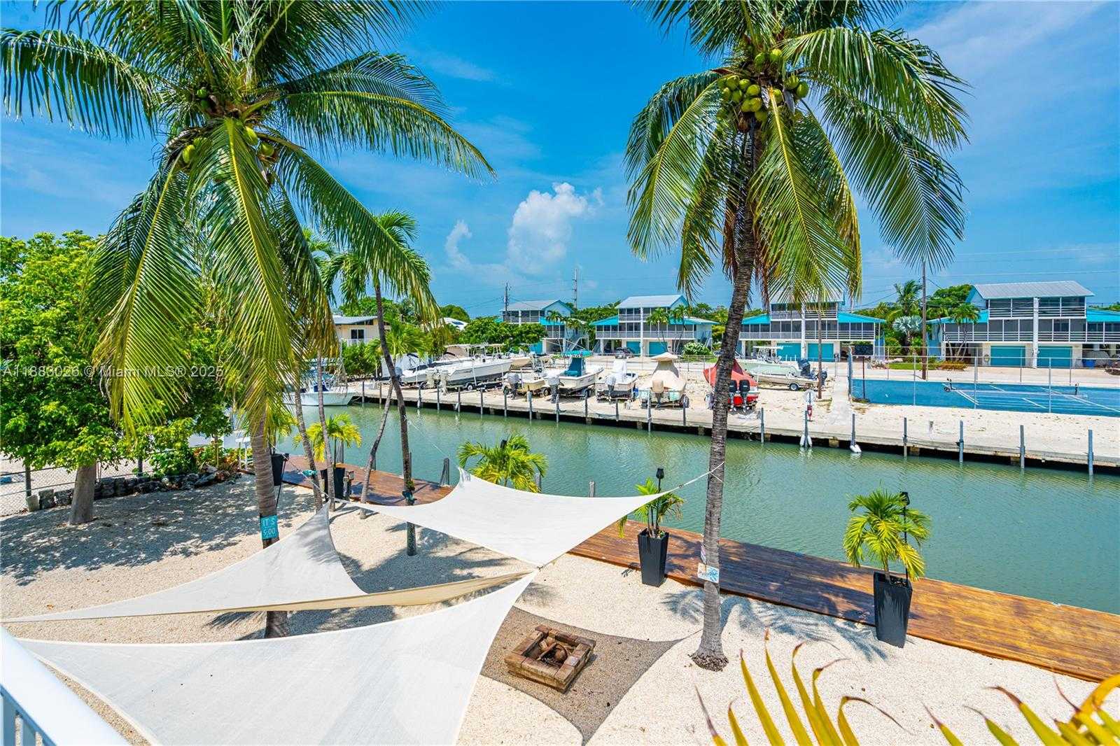 Small Image of 126 COLUMBUS DR, Islamorada Number 30