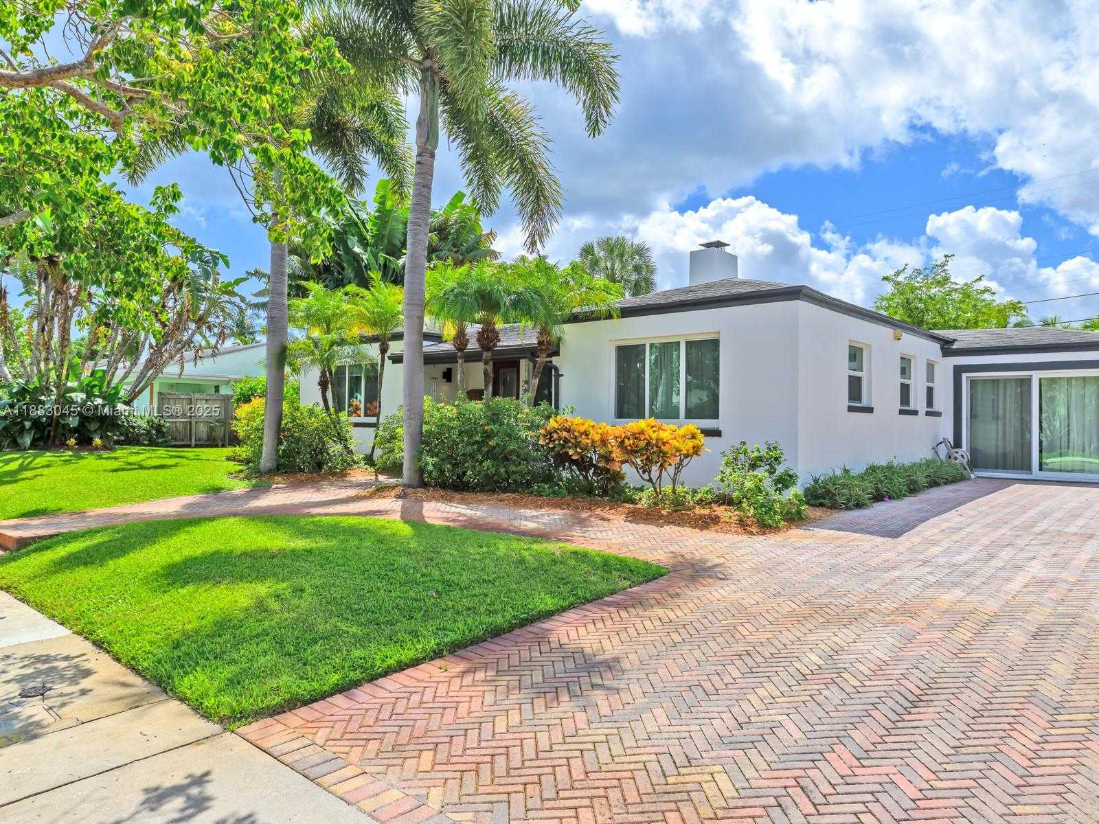 Small Image of 230 BEVERLY RD, West Palm Beach Number 16