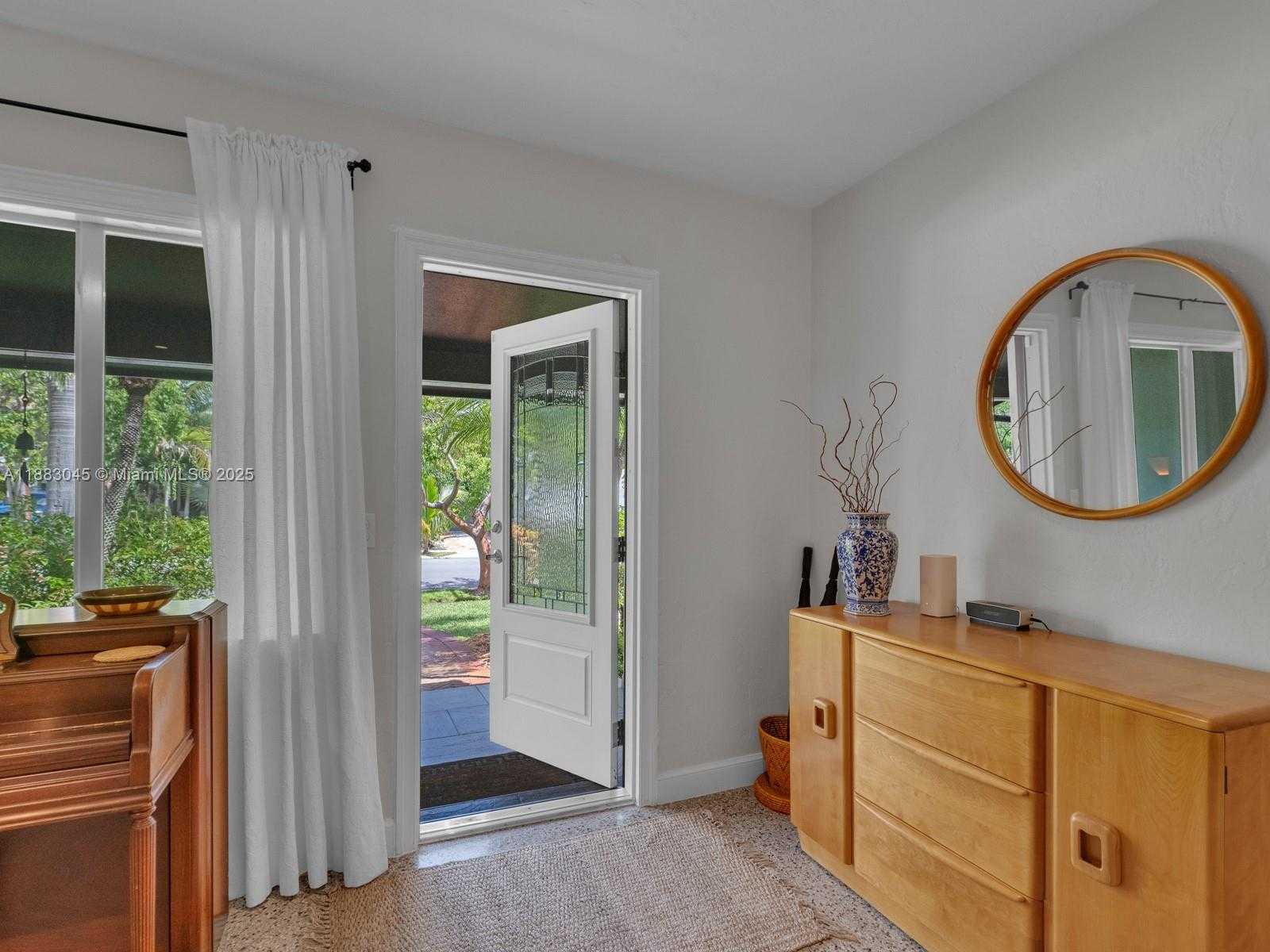 Small Image of 230 BEVERLY RD, West Palm Beach Number 19