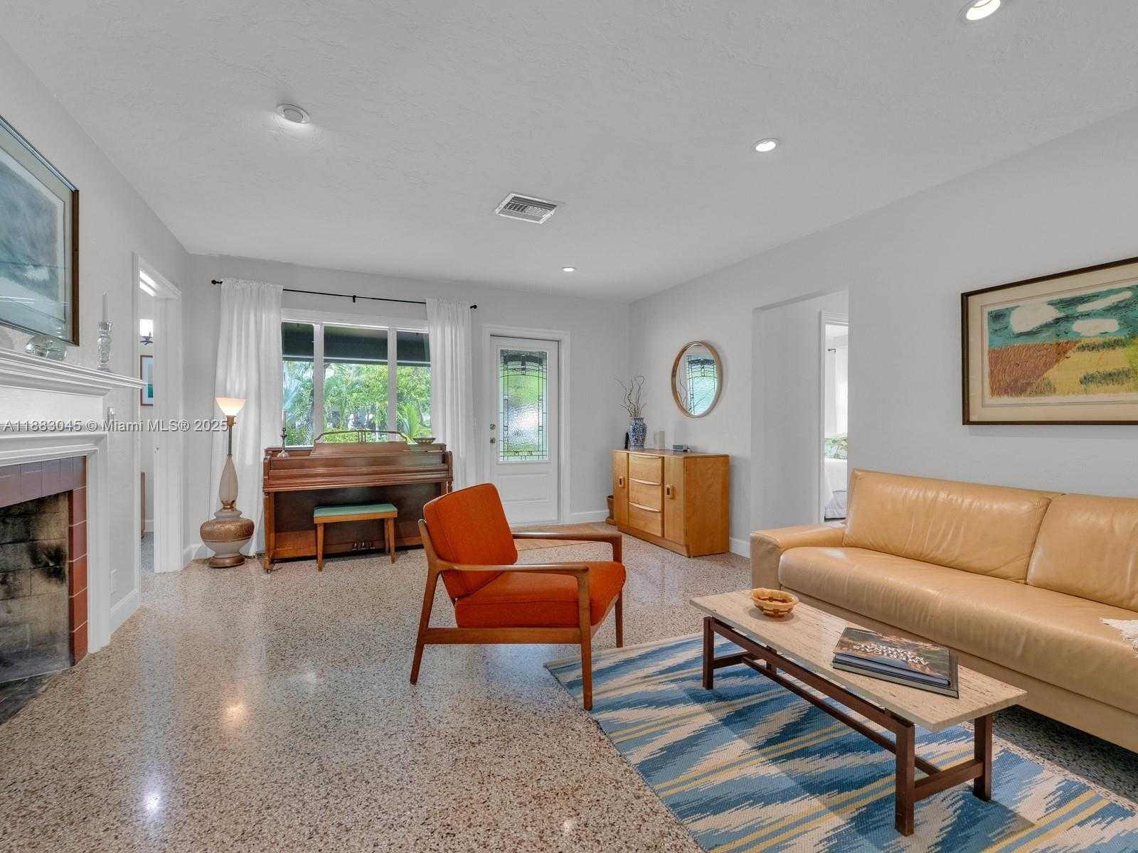 Small Image of 230 BEVERLY RD, West Palm Beach Number 23