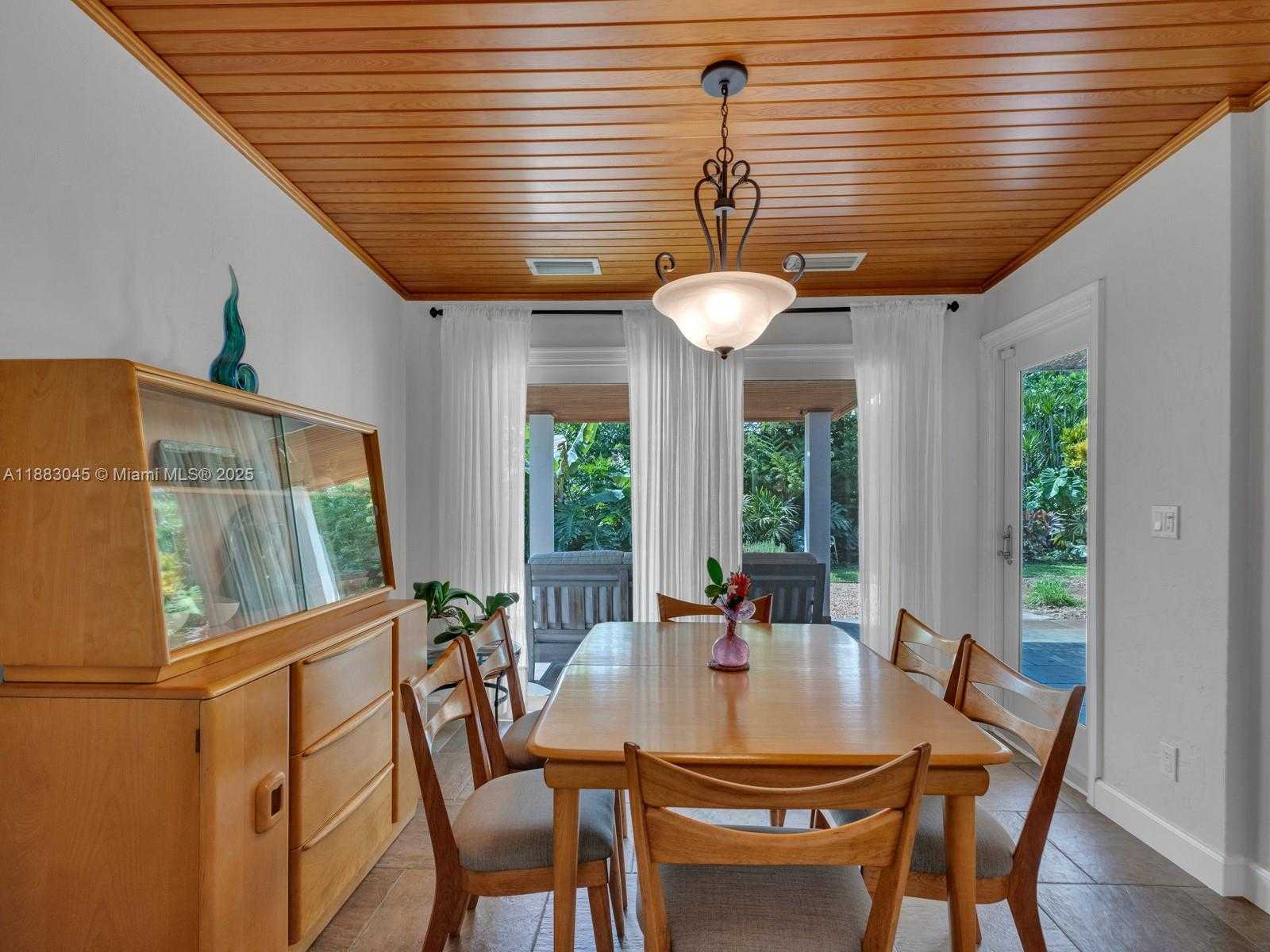 Small Image of 230 BEVERLY RD, West Palm Beach Number 26