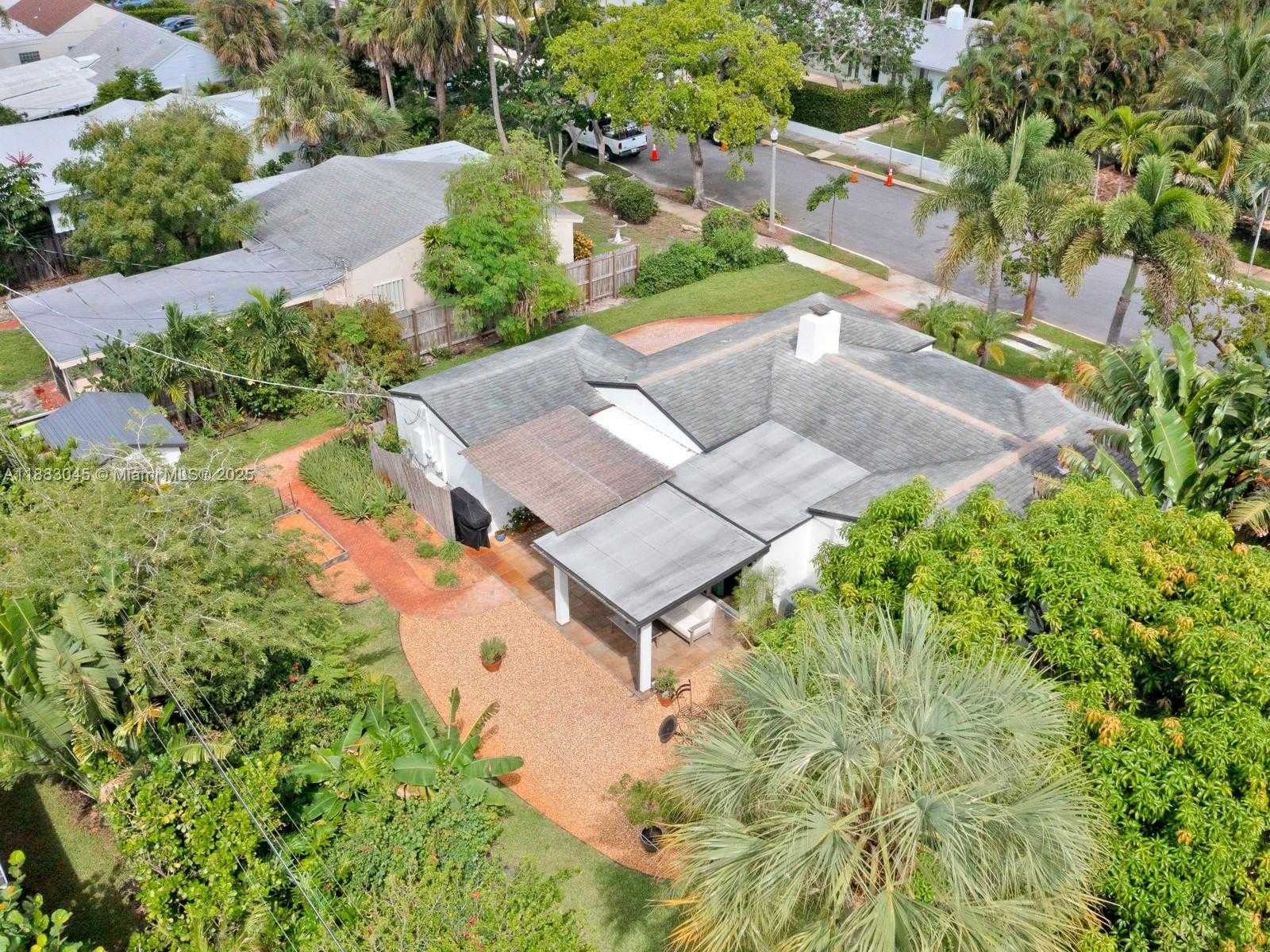 Small Image of 230 BEVERLY RD, West Palm Beach Number 43