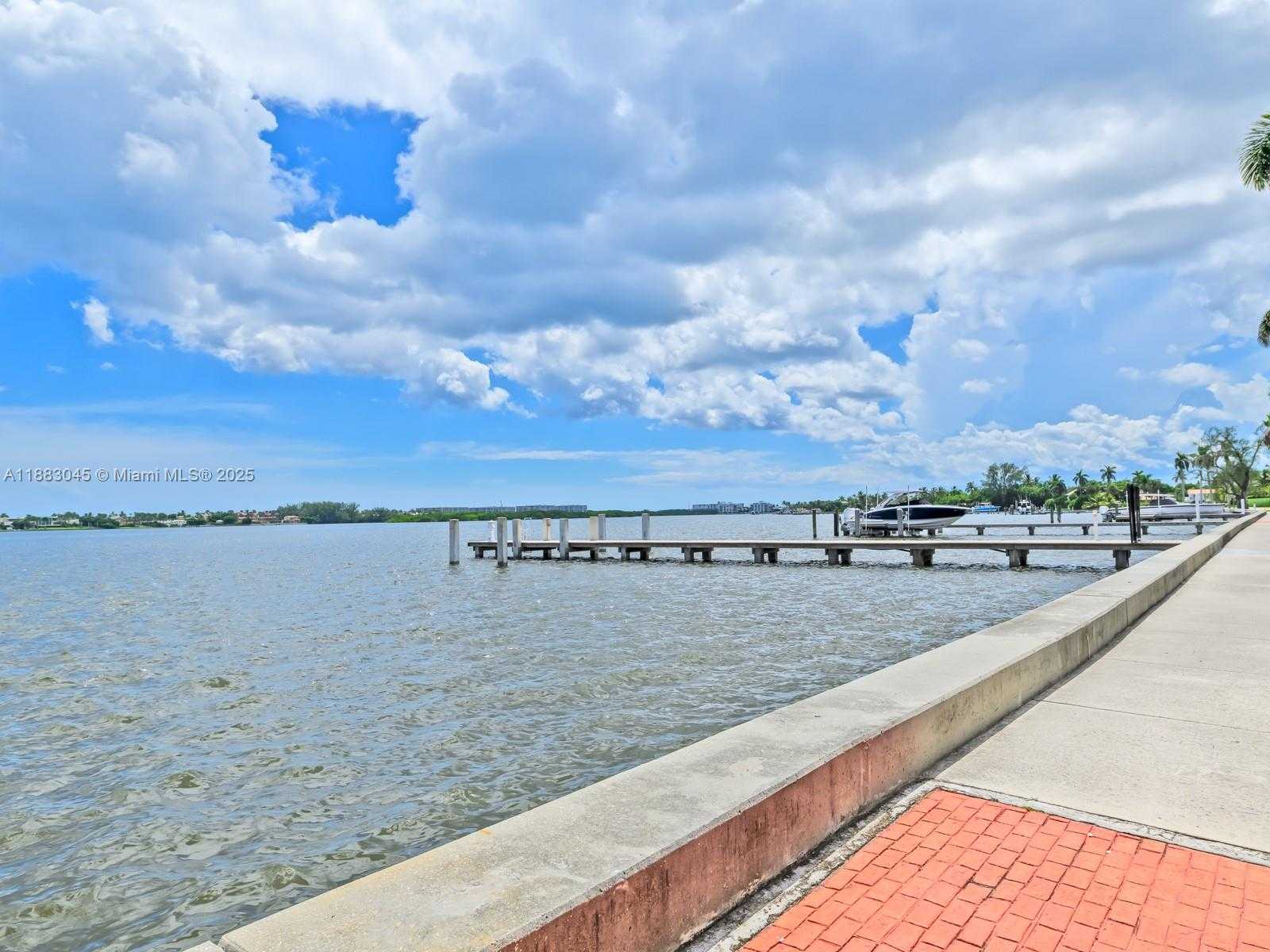 Small Image of 230 BEVERLY RD, West Palm Beach Number 46