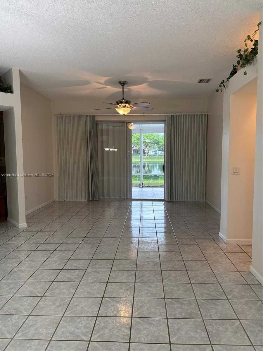 Small Image of 2415 SOUTH EAST 7TH PL, Homestead Number 11