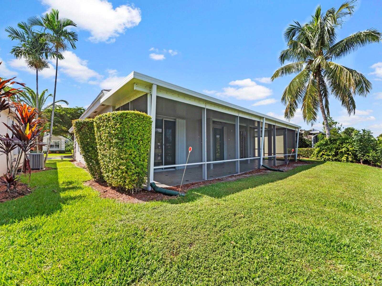 Small Image of 2415 SOUTH EAST 7TH PL, Homestead Number 30