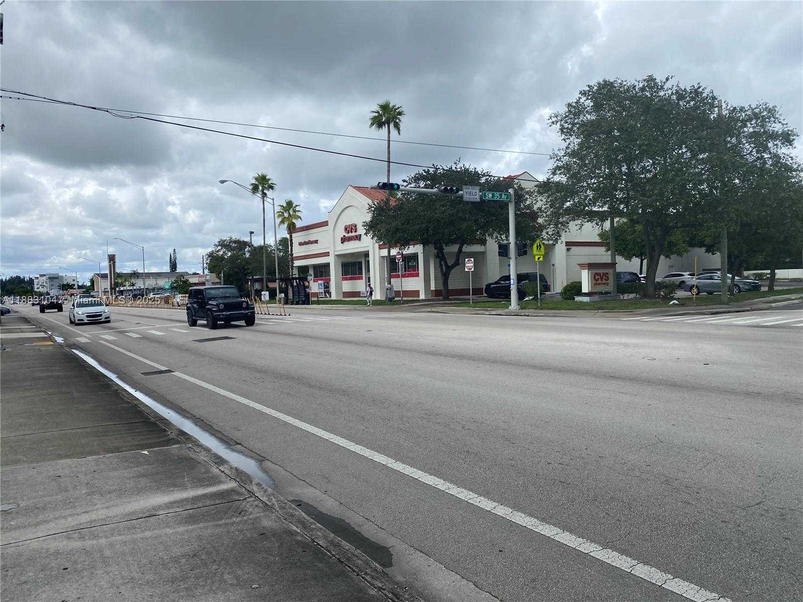 Small Image of 3416 SOUTH WEST 12TH CT, Fort Lauderdale Number 42