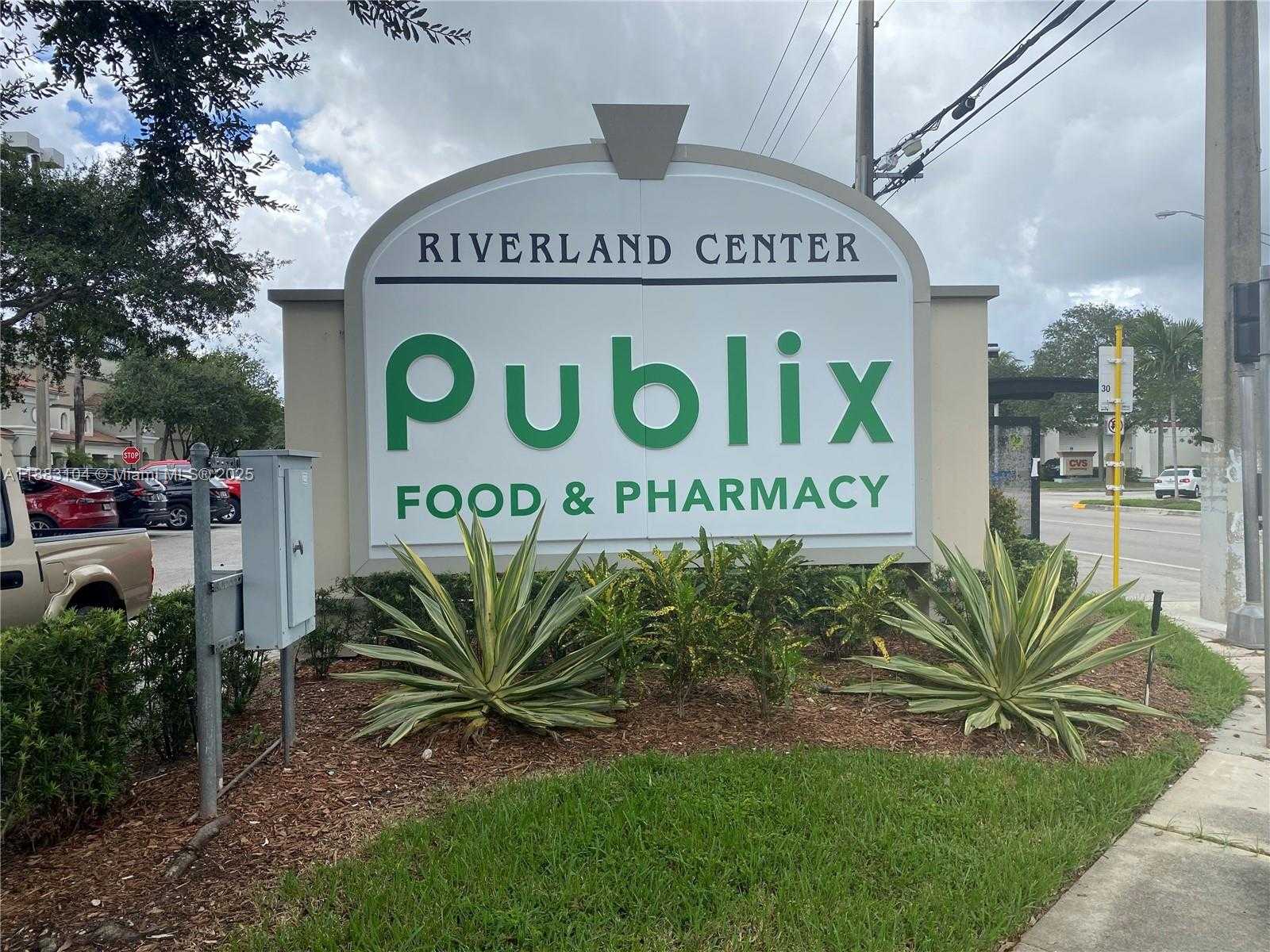 Small Image of 3416 SOUTH WEST 12TH CT, Fort Lauderdale Number 44