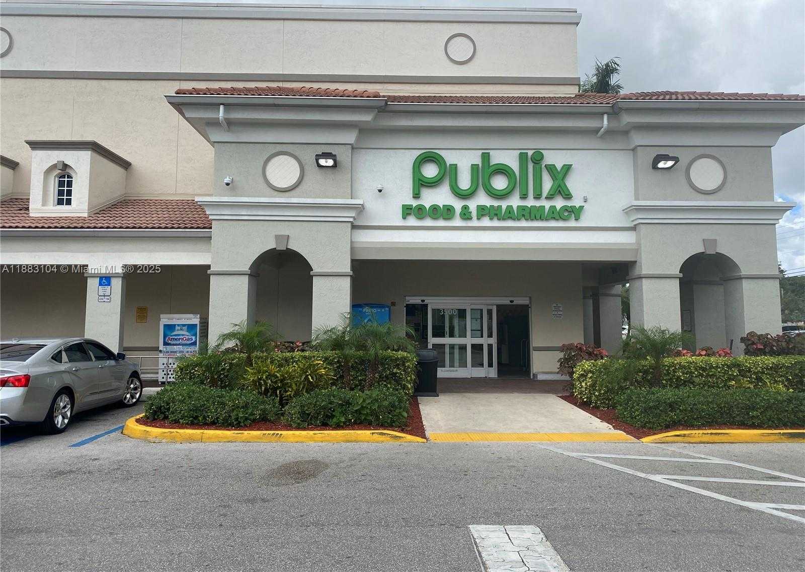 Small Image of 3416 SOUTH WEST 12TH CT, Fort Lauderdale Number 45