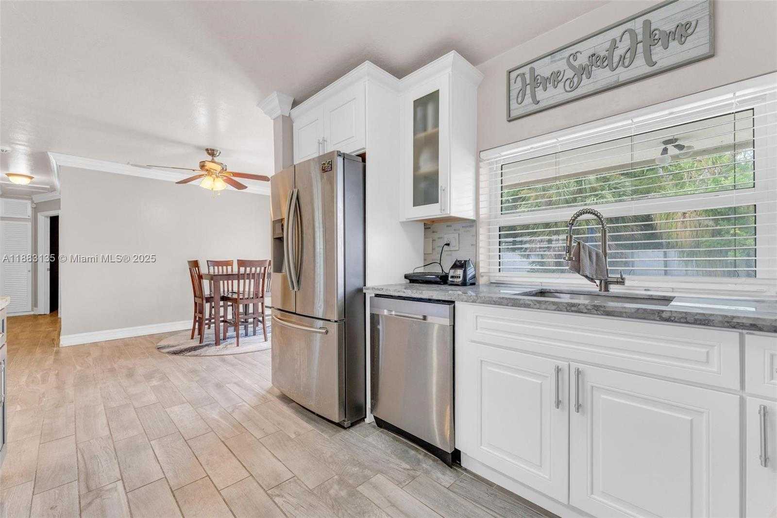 Small Image of 20112 NORTH WEST 12TH CT, Miami Gardens Number 5