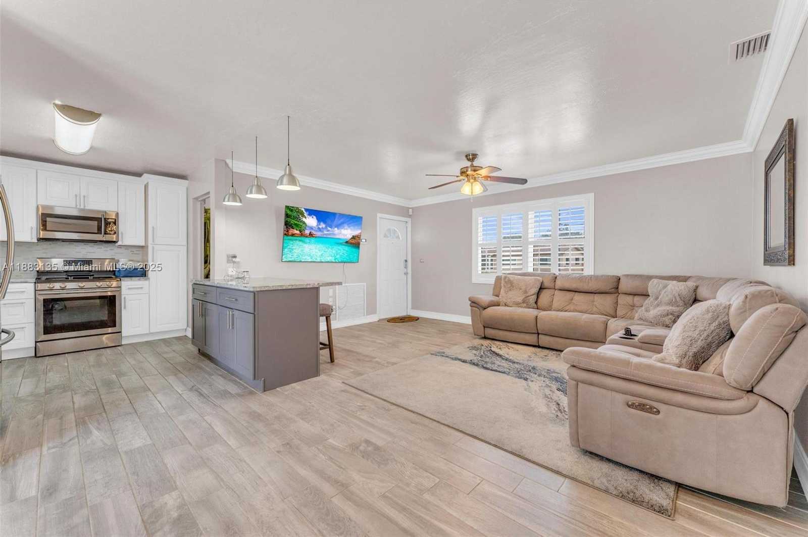 Small Image of 20112 NORTH WEST 12TH CT, Miami Gardens Number 7