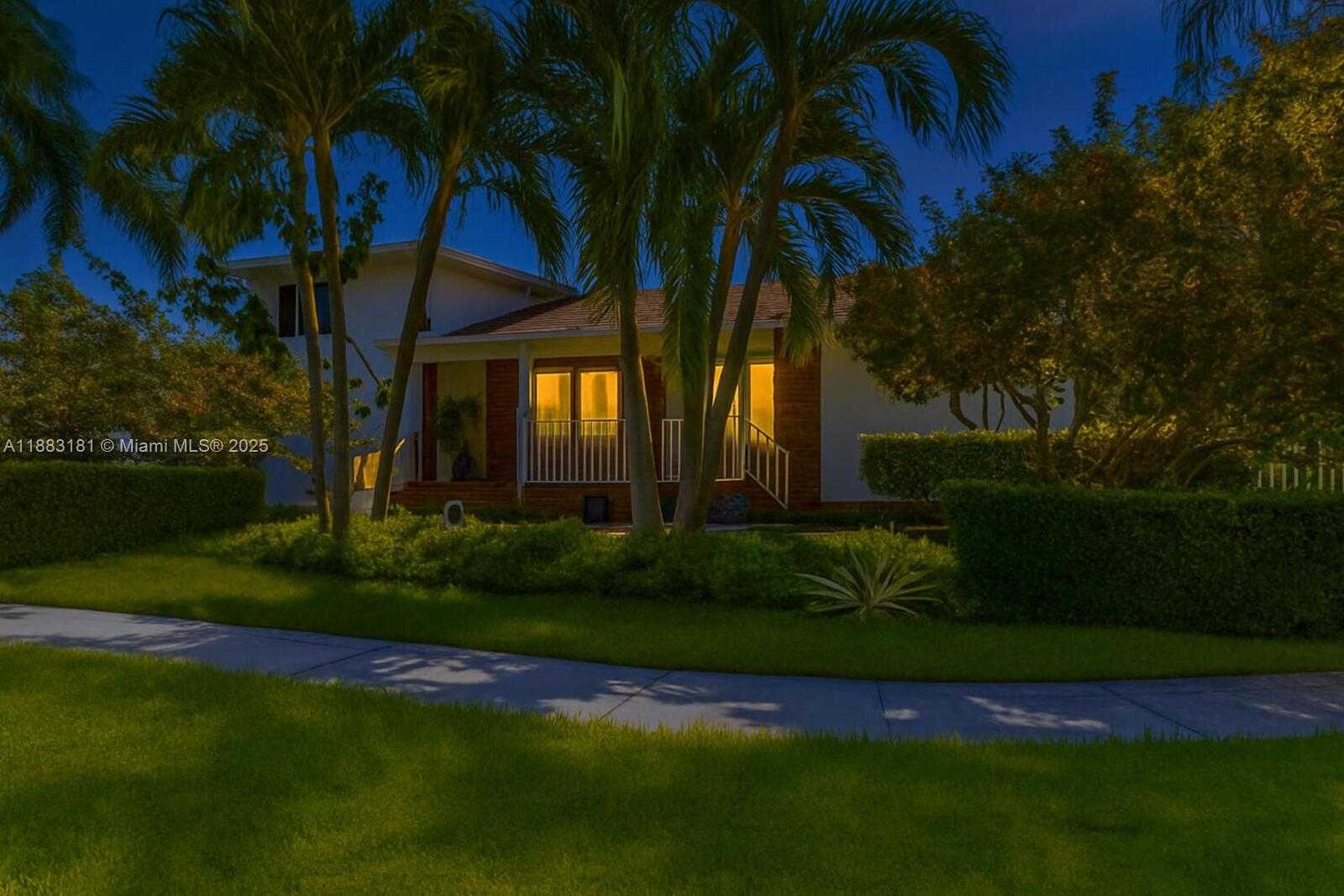 Small Image of 100 NORTH EAST 123RD ST, North Miami Number 5