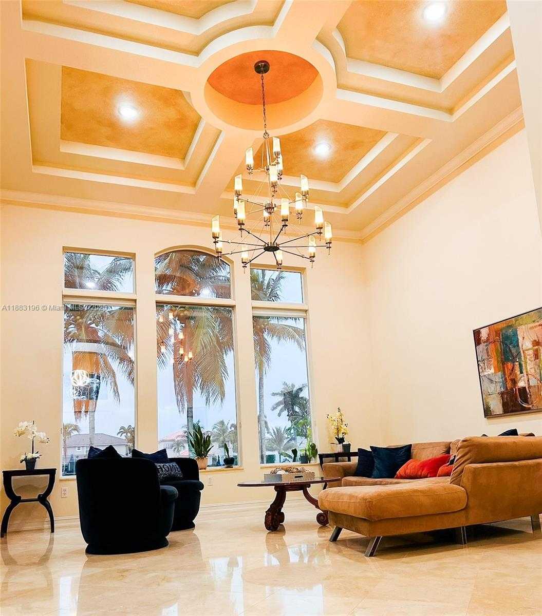 Small Image of 13742 NORTH WEST 11TH CT, Pembroke Pines Number 22