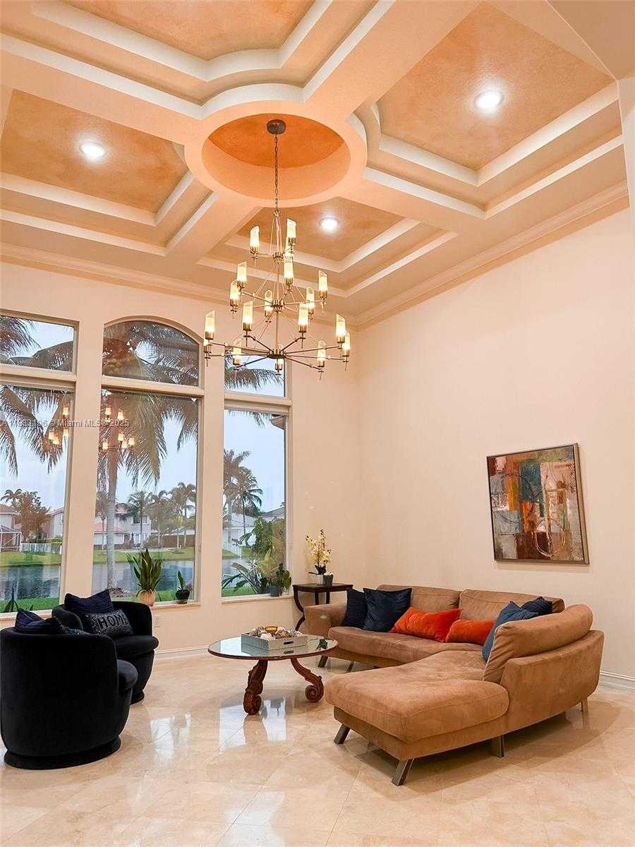 Small Image of 13742 NORTH WEST 11TH CT, Pembroke Pines Number 5
