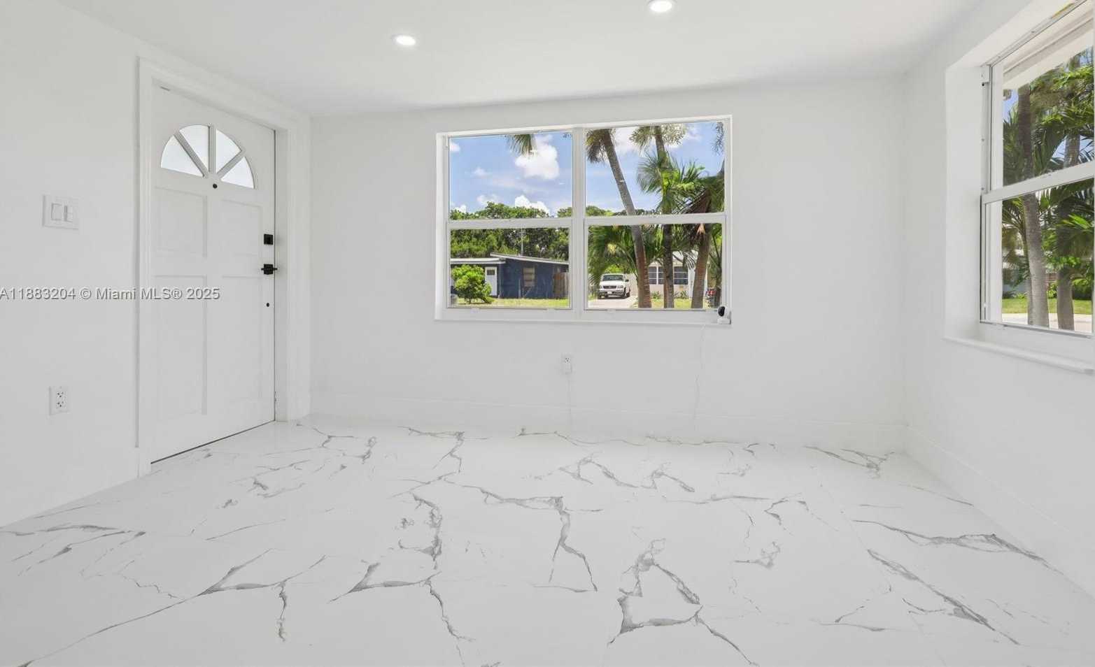 Small Image of 232 SOUTH WEST 22ND ST, Fort Lauderdale Number 13