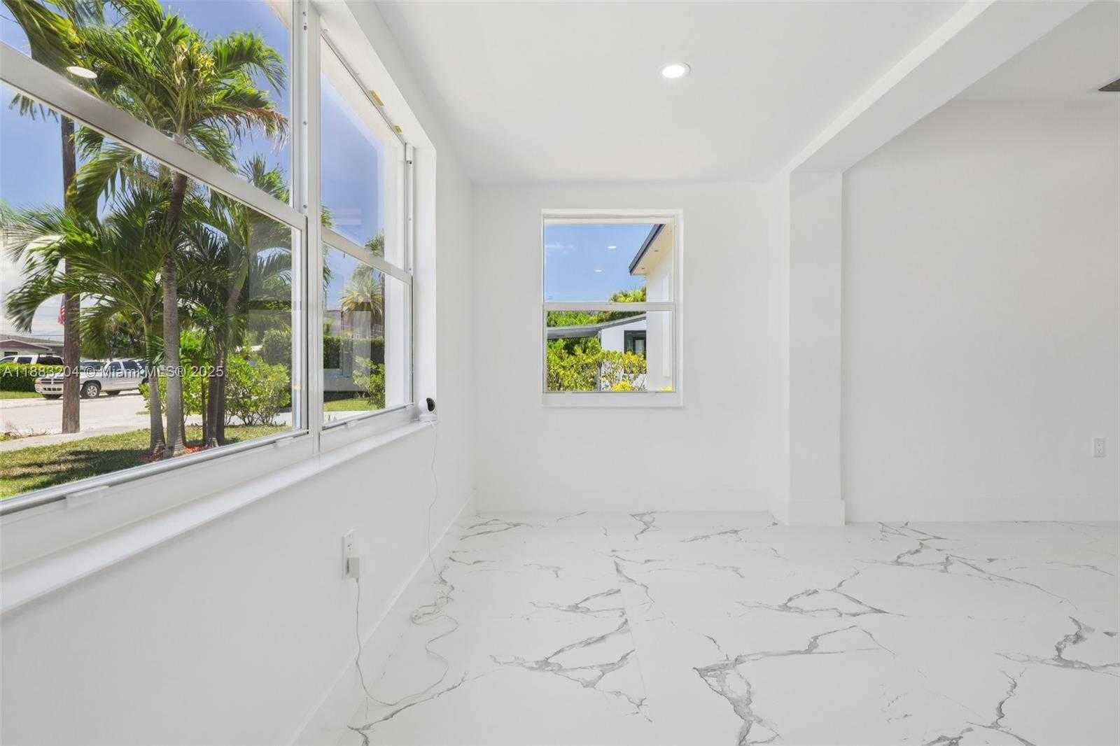 Small Image of 232 SOUTH WEST 22ND ST, Fort Lauderdale Number 21