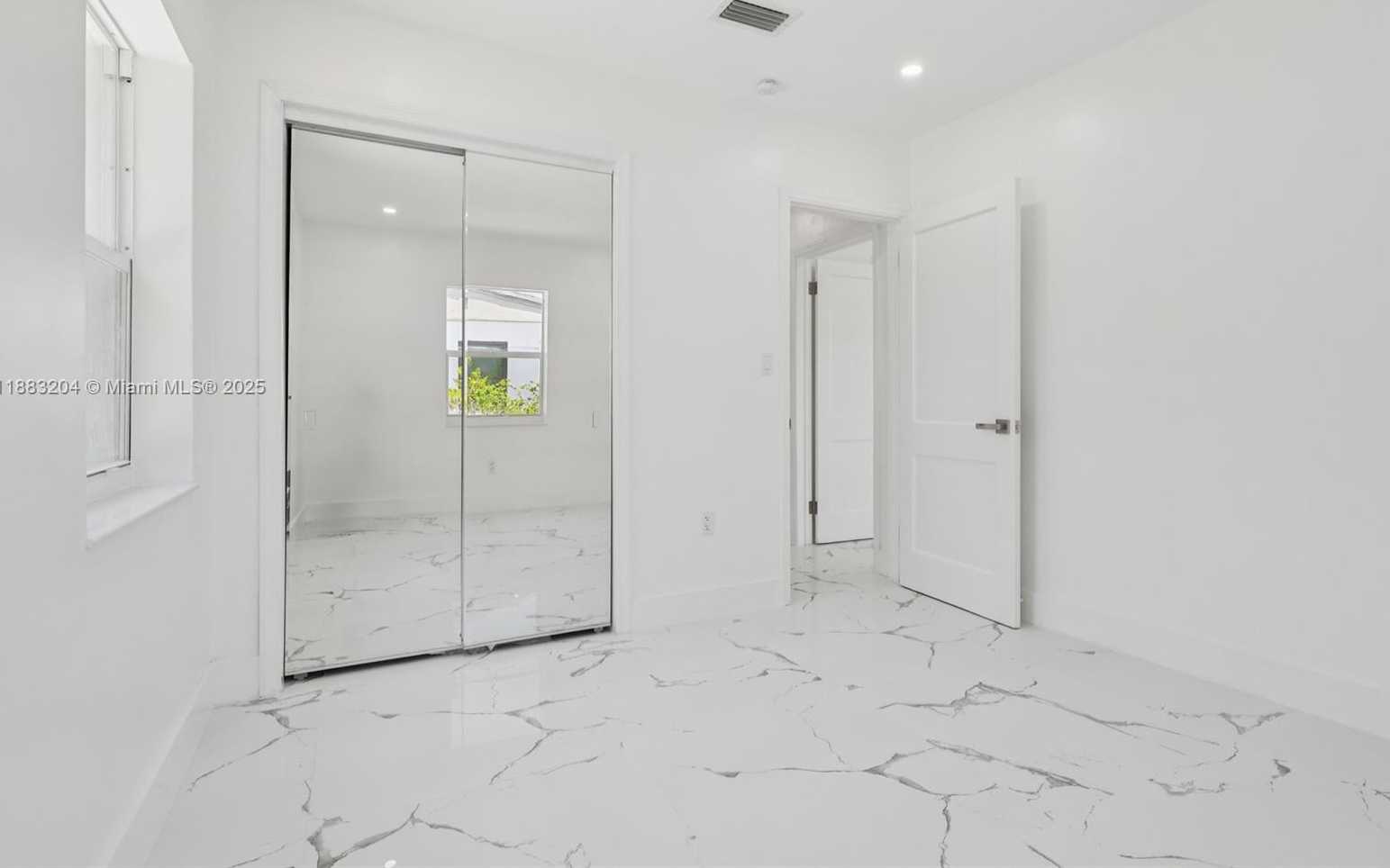 Small Image of 232 SOUTH WEST 22ND ST, Fort Lauderdale Number 25