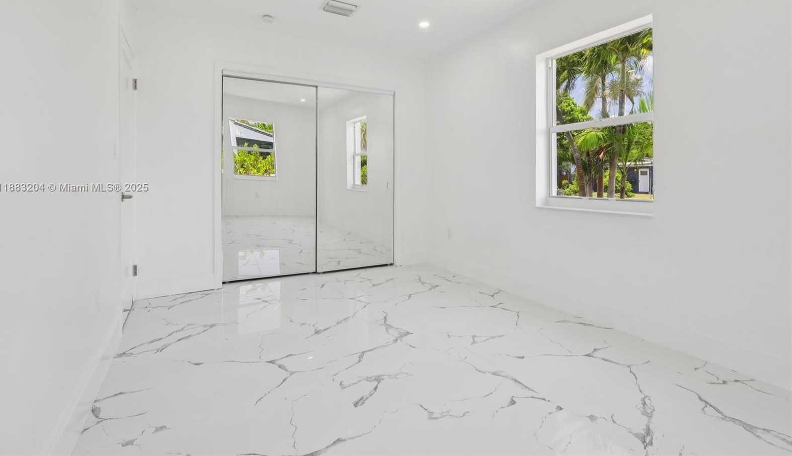 Small Image of 232 SOUTH WEST 22ND ST, Fort Lauderdale Number 27