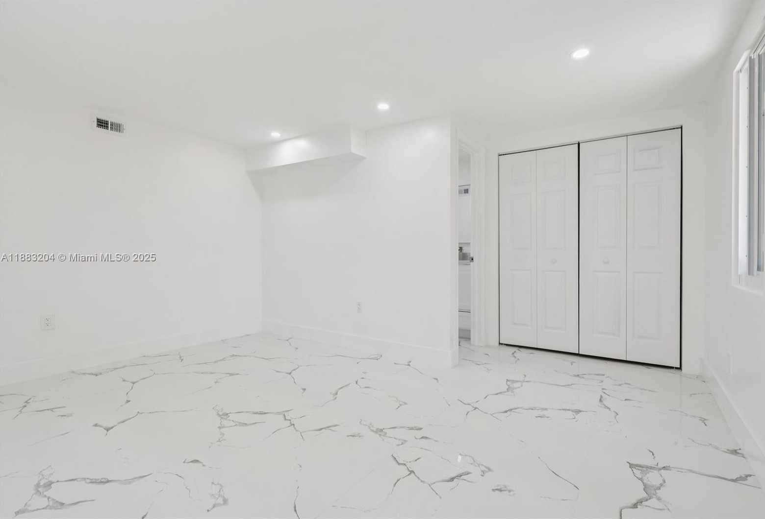 Small Image of 232 SOUTH WEST 22ND ST, Fort Lauderdale Number 33