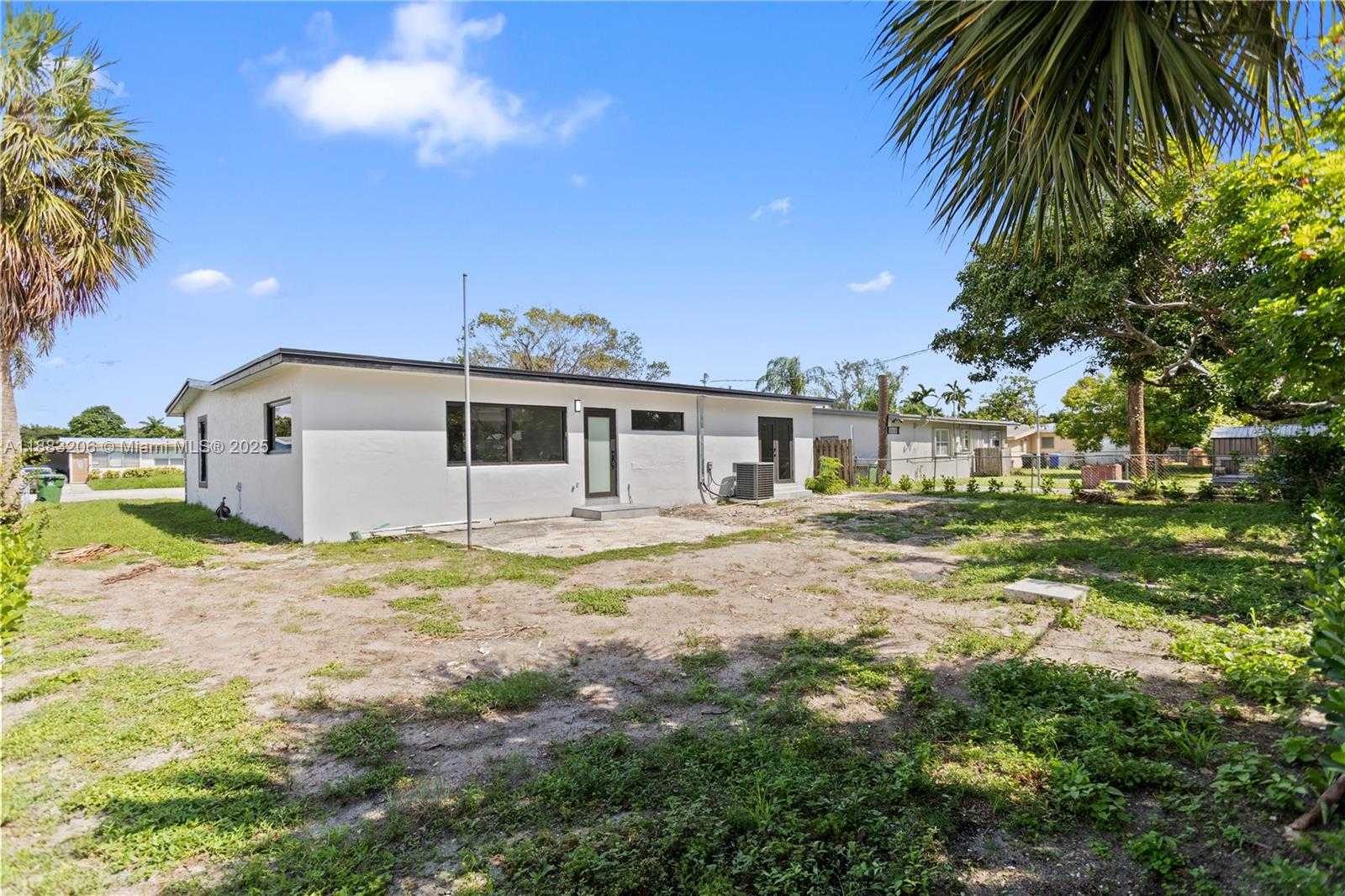 Small Image of 1042 NORTH WEST 13TH ST, Fort Lauderdale Number 12