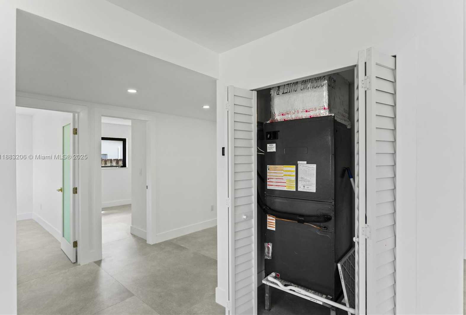Small Image of 1042 NORTH WEST 13TH ST, Fort Lauderdale Number 49