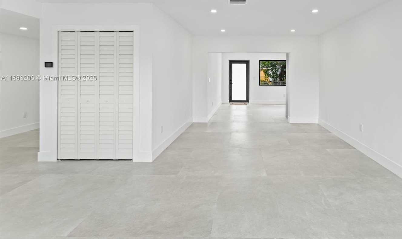 Small Image of 1042 NORTH WEST 13TH ST, Fort Lauderdale Number 58