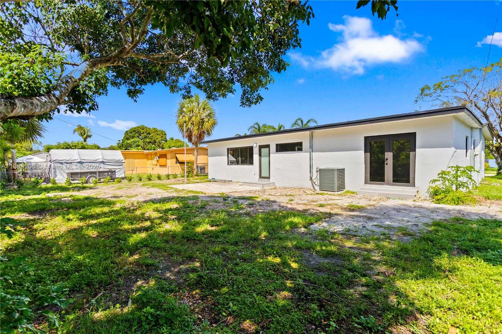 Small Image of 1042 NORTH WEST 13TH ST, Fort Lauderdale Number 9