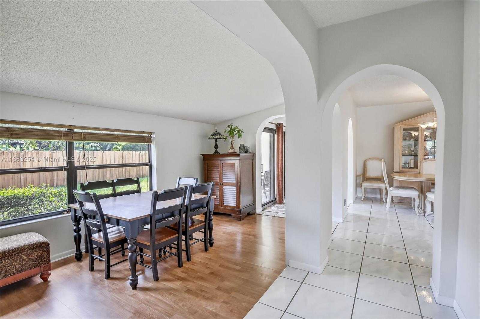 Small Image of 5260 REDWOOD CT, Plantation Number 4